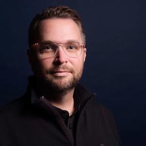 Meet your Posher, Dustin